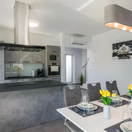 Vila Al Mar Comfortable Vodnjan