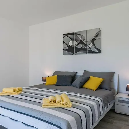 Al Mar Comfortable Villa Vodnjan