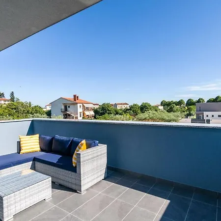 Al Mar Comfortable *